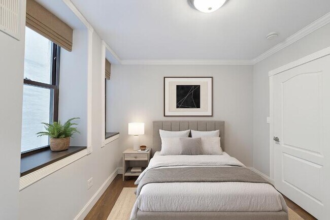 Photo - 209 E 25th St Unidad 1A