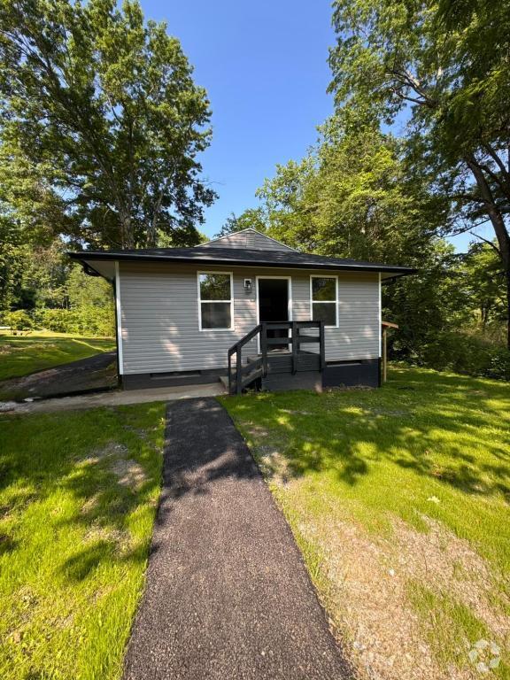 Building Photo - 218 Fisk Ave Rental