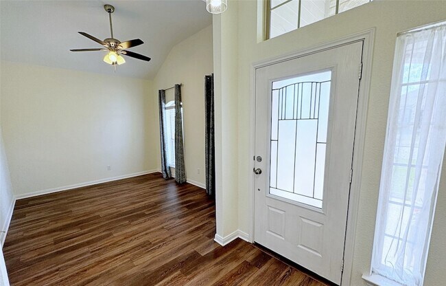 Photo - 3016 Samson Dr