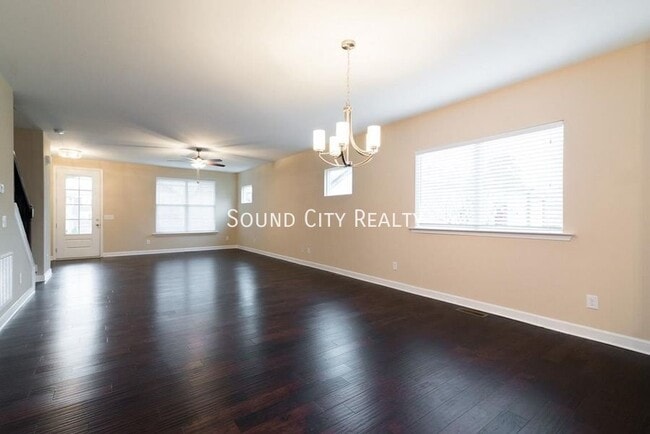 Photo - 1408-B Straightway Ave-