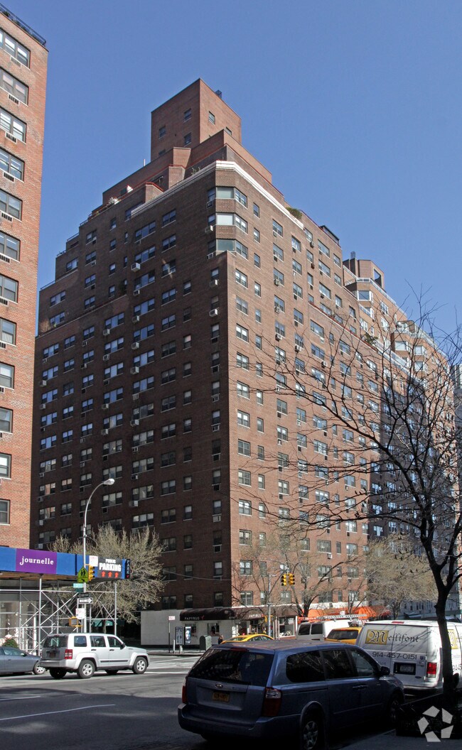 Primary Photo - 181 E 73rd St