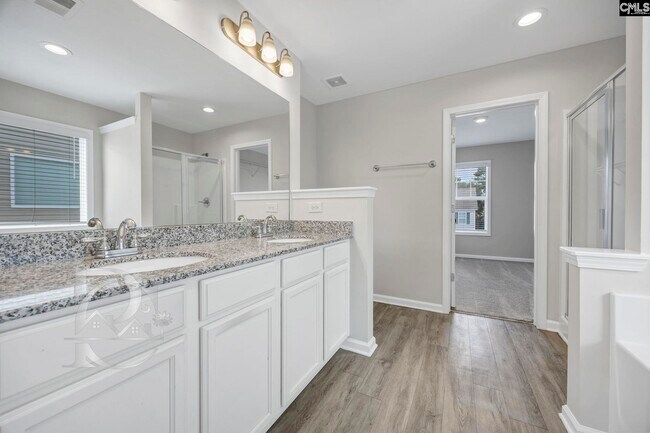 Photo - 682 Cheehaw Ave House