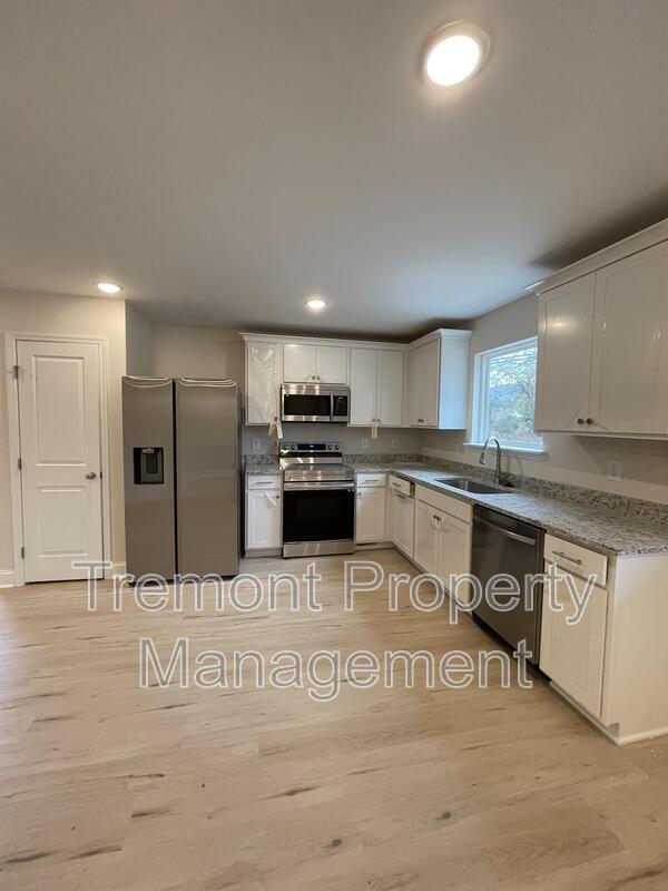 Photo - 3716 Central Ave