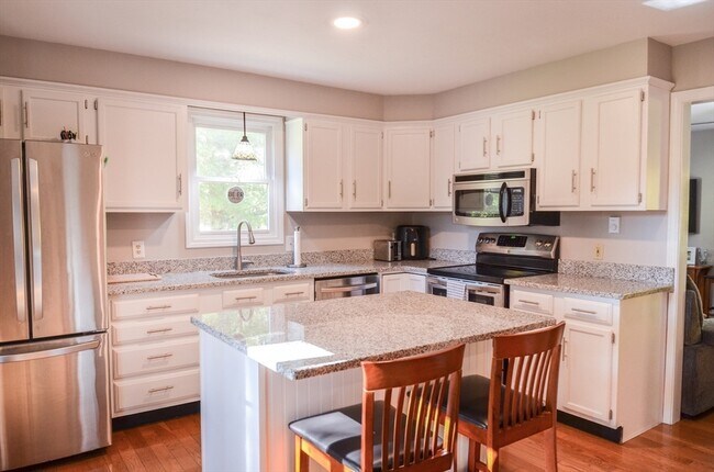 Photo - 52 Stockton St