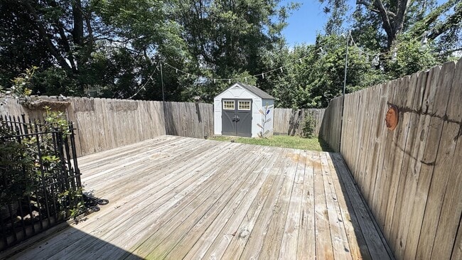 Photo - 114 Westchase Dr