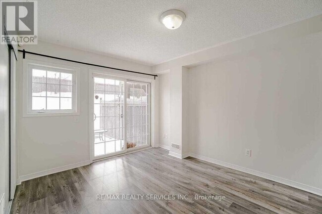 Photo - 43 Denison Ave