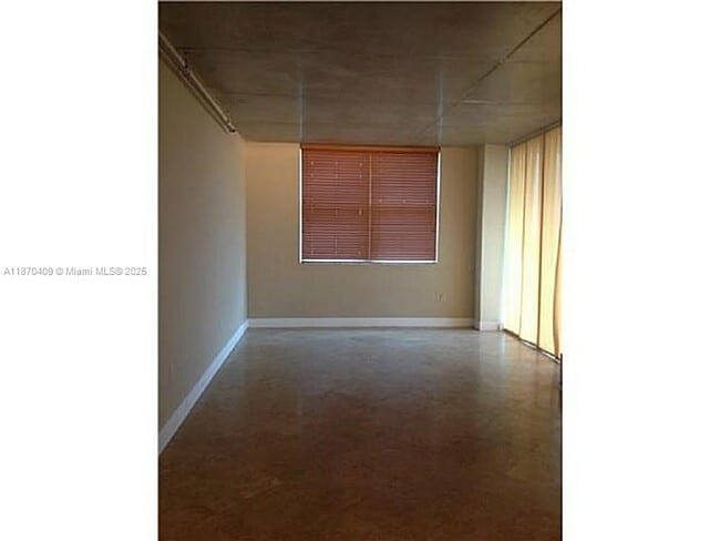 Photo - 3180 SW 22nd St Unit 905