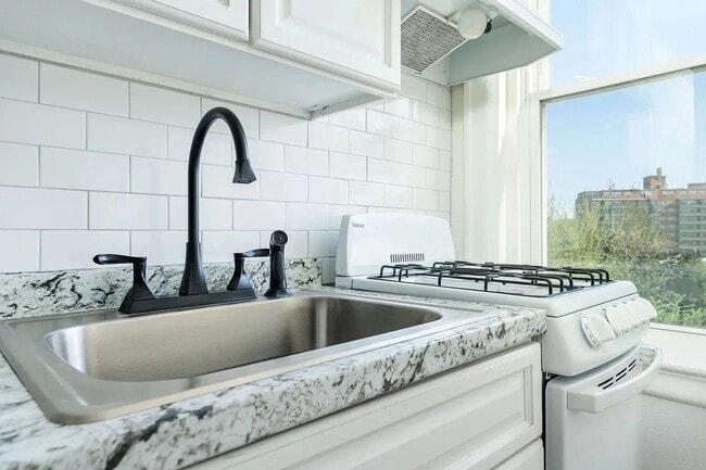 Photo - 2217 N 51st St Unidad A01
