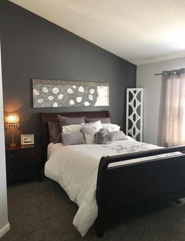 Photo - Beautiful 2 bedroom, 2 Bath Condo with 1 Car Detached Garage in Southwest Fort Collins, CO Unit E210