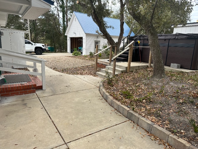 Photo - 313 73rd Ave N