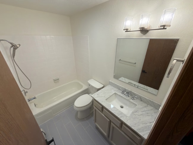 Photo - 251 McCarrey St Unidad 1