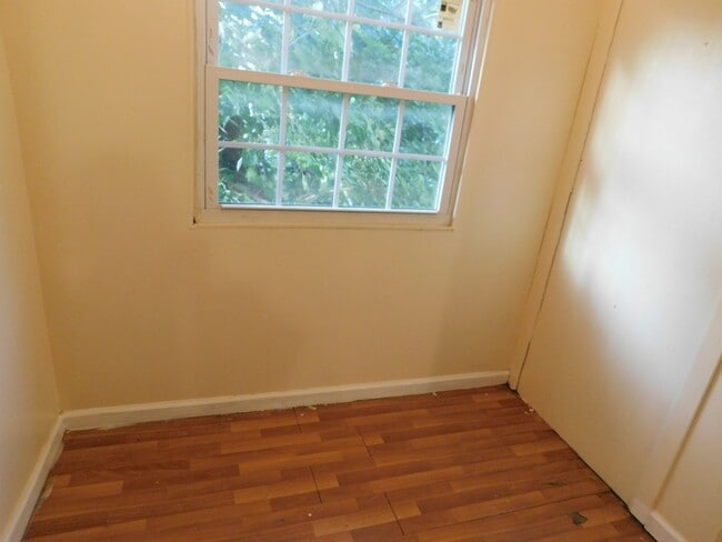 Photo - Beautiful, spacious home for rent !!!
