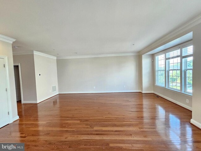 Photo - 9609 Bothwell Ln