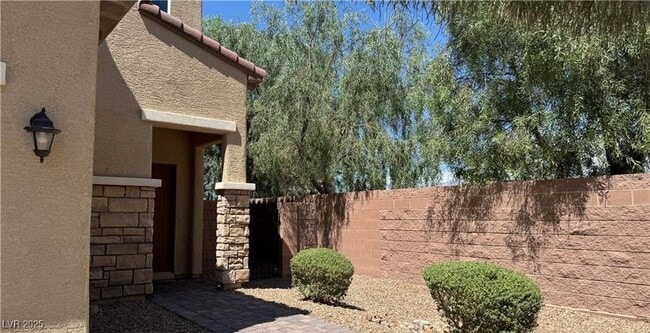 Photo - 6387 Ashland Crst St