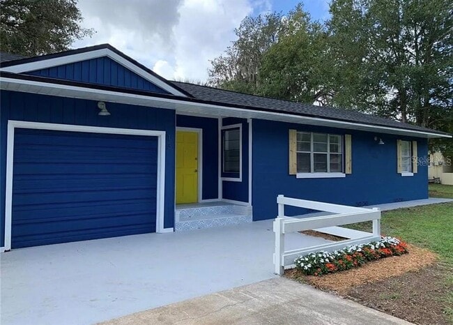 Building Photo - 13 Volusia Dr
