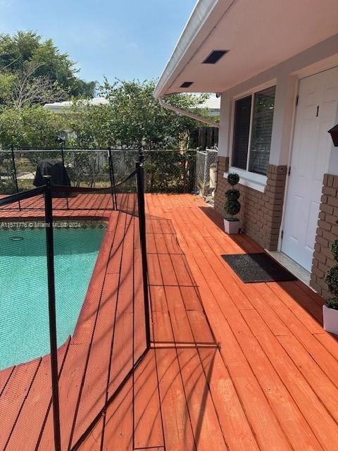 Photo - 461 SE 1st Ave