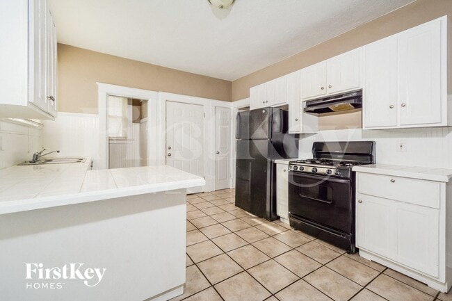 Photo - 1455 S New Florissant Rd