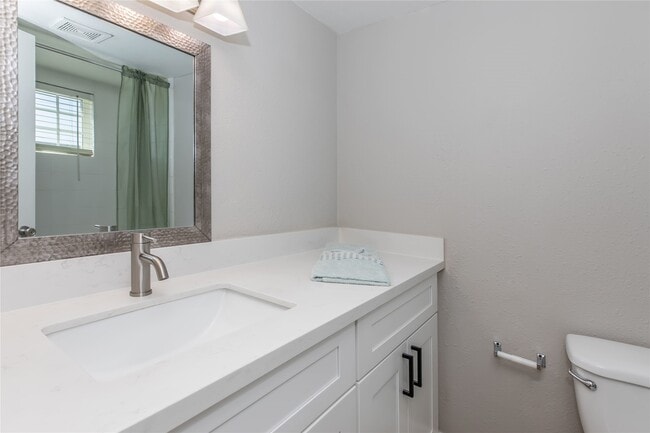 Photo - 1515 Campbell Rd