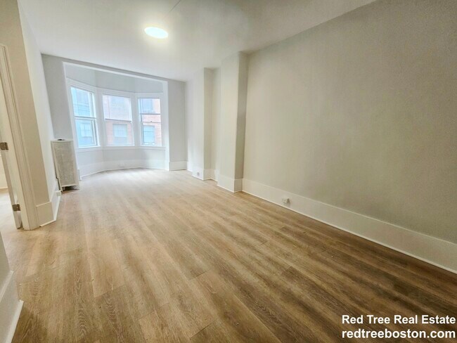 53 Joy St Unit 1