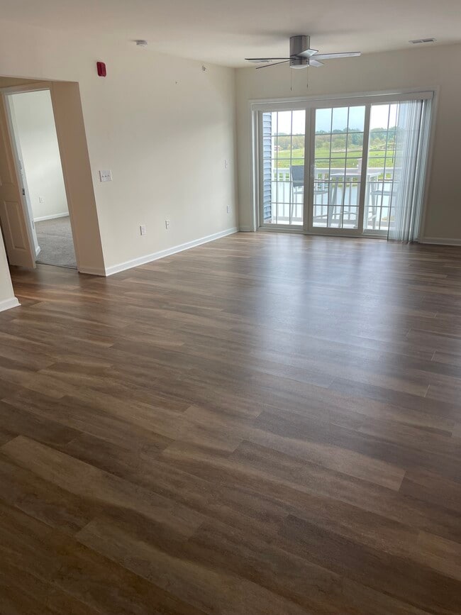 Photo - 20141 Riesling Ln Unit 406