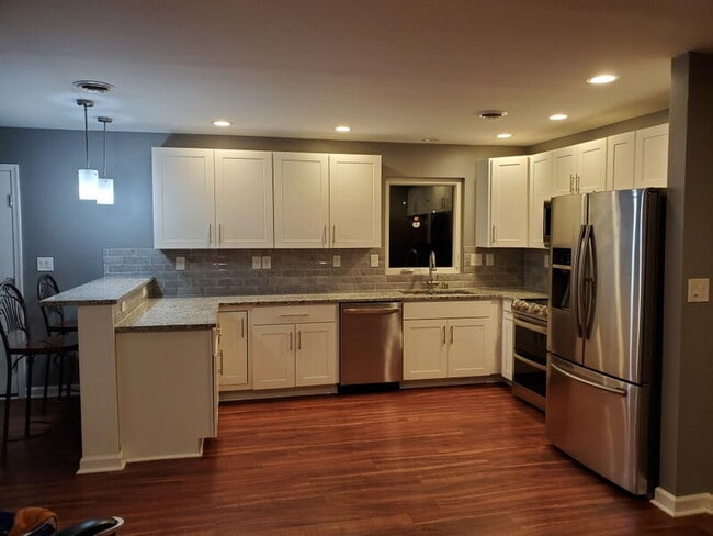 Photo - 12536 Ridge Rd