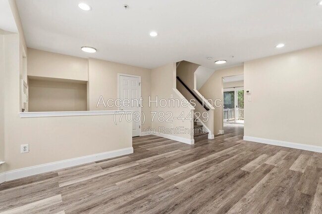 Photo - 10299 Wimbledon Pl