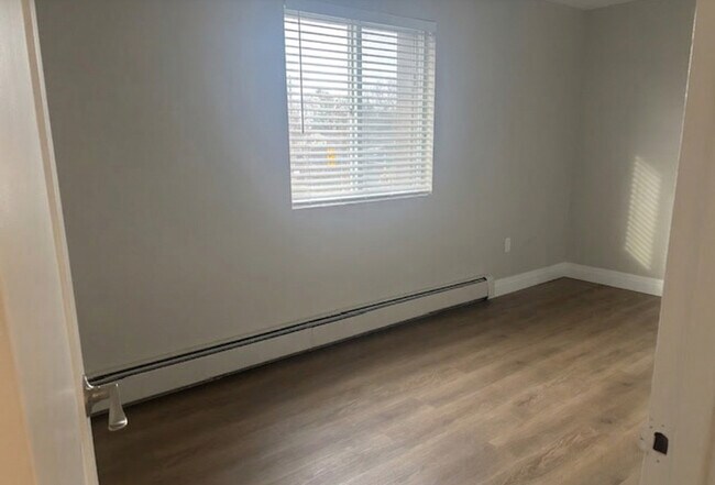 Photo - Inverness Apartments