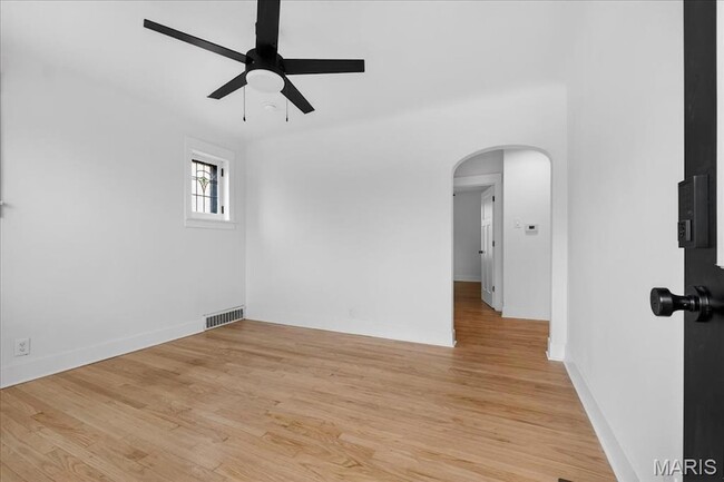 Photo - 3815 Bayless Ave