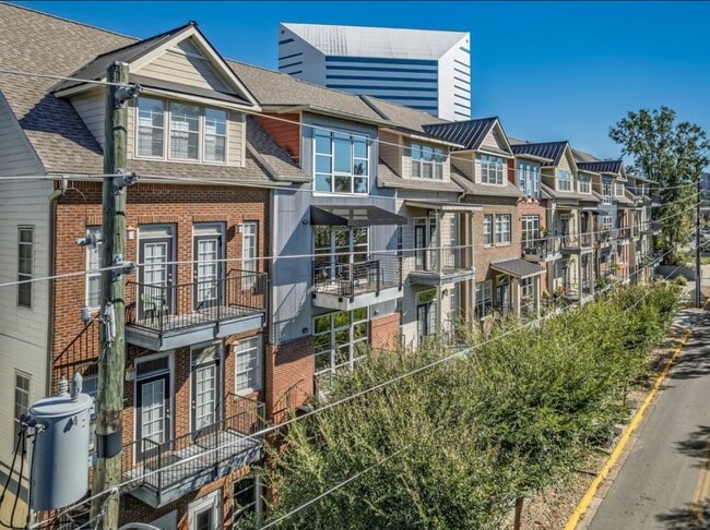 Photo - 415 Saint Francis St Unidad 139