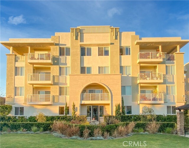 Photo - 13126 Union Ave Condo Unit 402