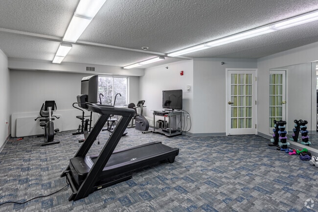 Gimnasio - Boulders Senior Living Apartments