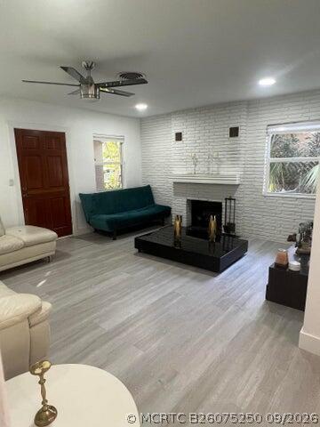 291 E Boca Raton Rd