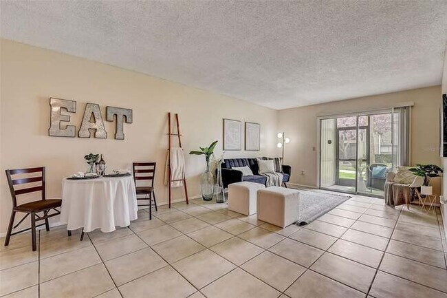 Photo - 904 Lake Destiny Rd Unidad C