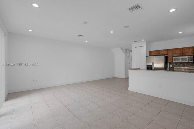 Photo - 4088 W Palm Aire Dr