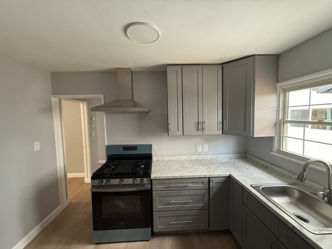 10712 Vena Ave Unit 10712