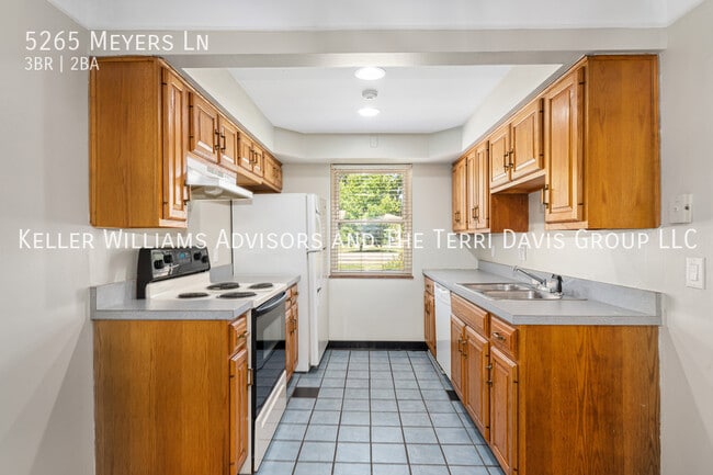 Photo - 5265 Meyers Ave