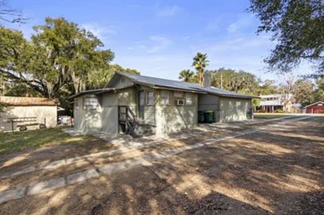 Photo - Charming 3-Bedroom Home in Historic Eustis!
