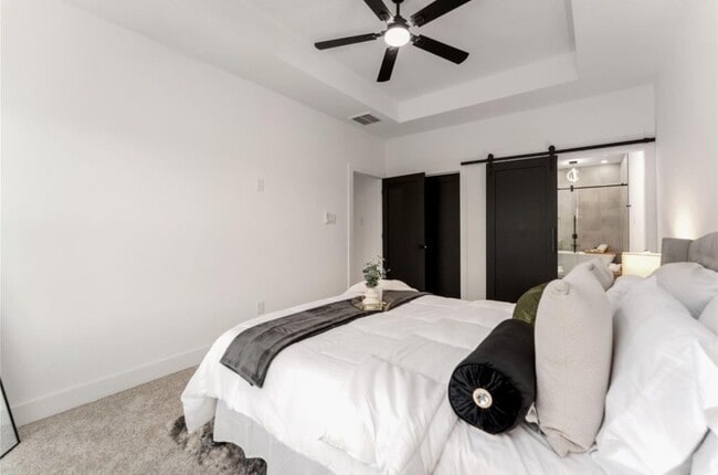 Photo - 4121 Shelby Cir