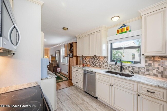 Photo - 201 International Dr