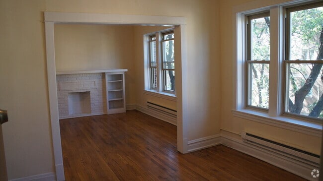 Building Photo - 2917 W George St Unit 1 Rental