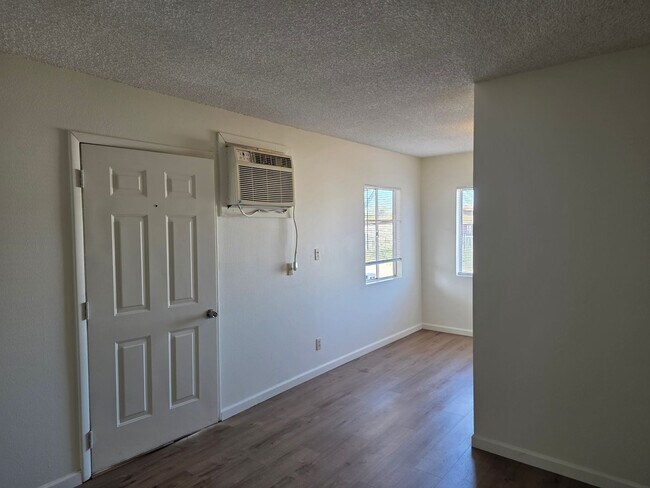 Photo - 211 Palm Ave Unidad 211 Palm Avenue #3