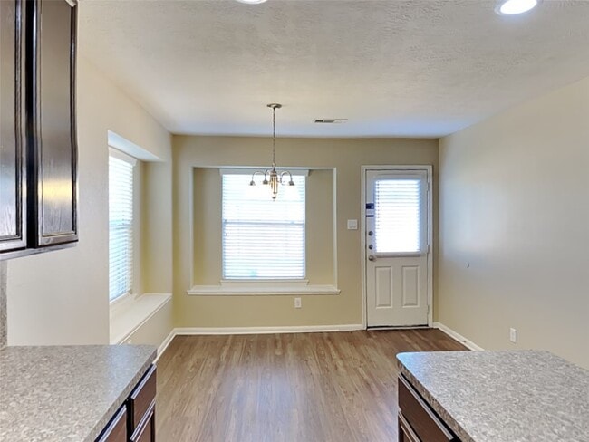 Photo - 8119 Silent Deep Dr