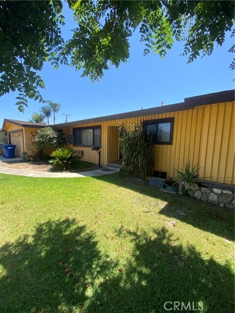 Photo - 700 E Orangewood Dr