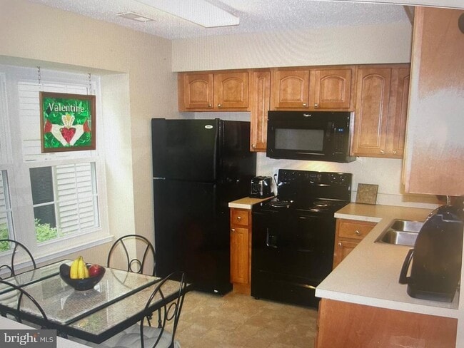 Building Photo - 5994 Annaberg Pl Rental