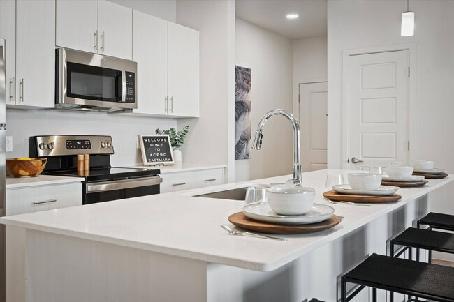 Kitchen Islands - Acero Eastmark Rental