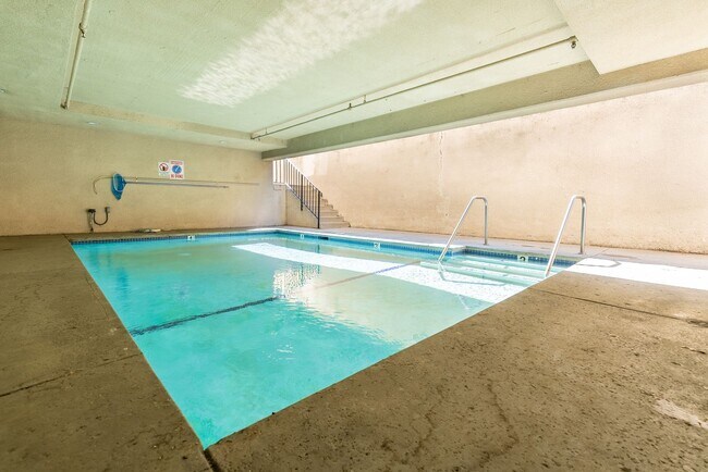 Photo - 4532 Murietta Ave