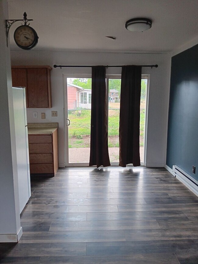 Photo - Cagley Duplexes P-35 Unidad 1012 Hartford P-36