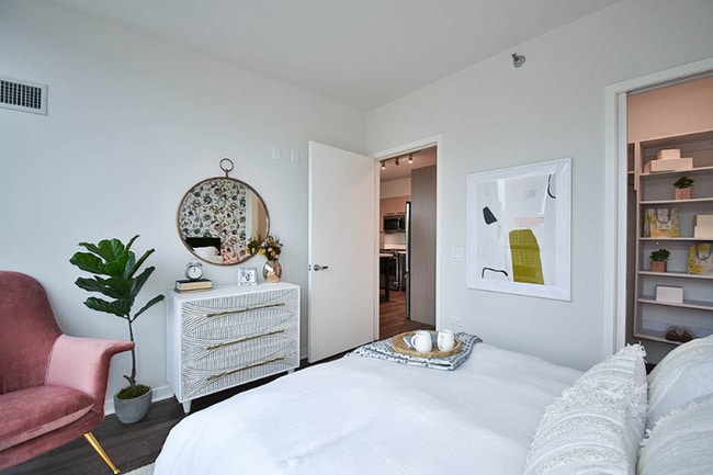 Photo - 19 S Halsted St Unit 1111