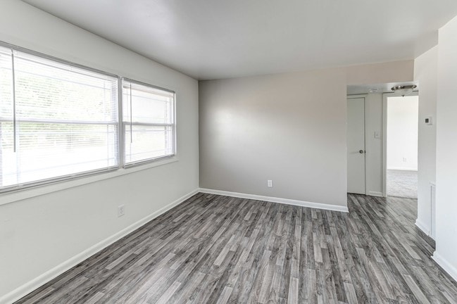 Summit Pointe Apartments