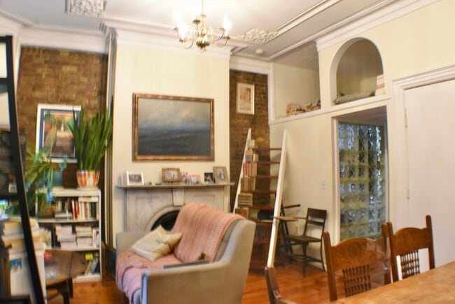 Photo - 12 E Springfield St Unit 2